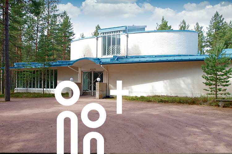 Metsähautausmaan metsäkappeli in Pori.