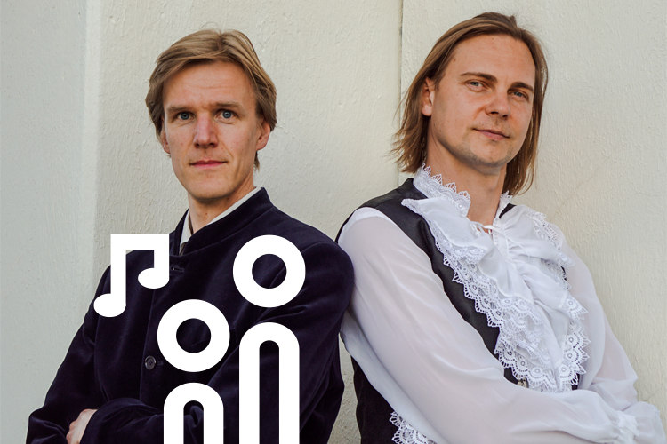 Die Musiker Olli Hirvanen und Stanislav Kriuchkov im Portrait. Bild von Meo Hirvanen.
