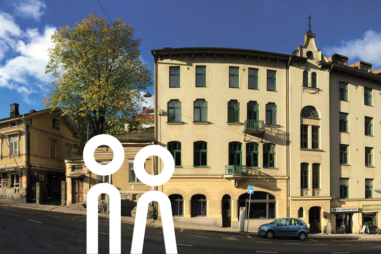 Blick auf die Häuserfassade der Kaskenkatu 1 in Turku.